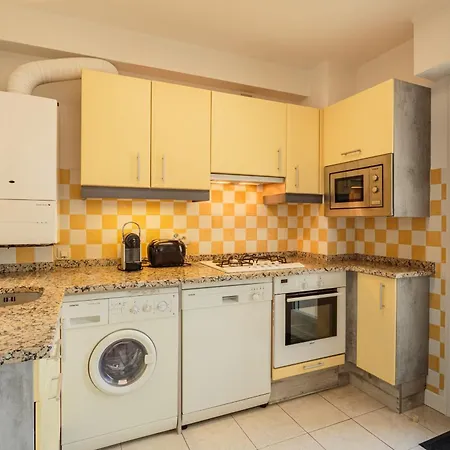Ixelle - Welkeys Apartament Biarritz
