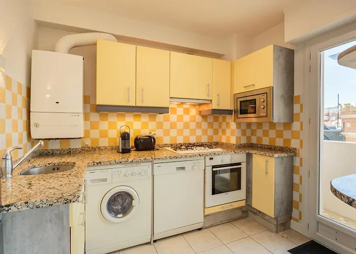 Ixelle - Welkeys Apartment Biarritz